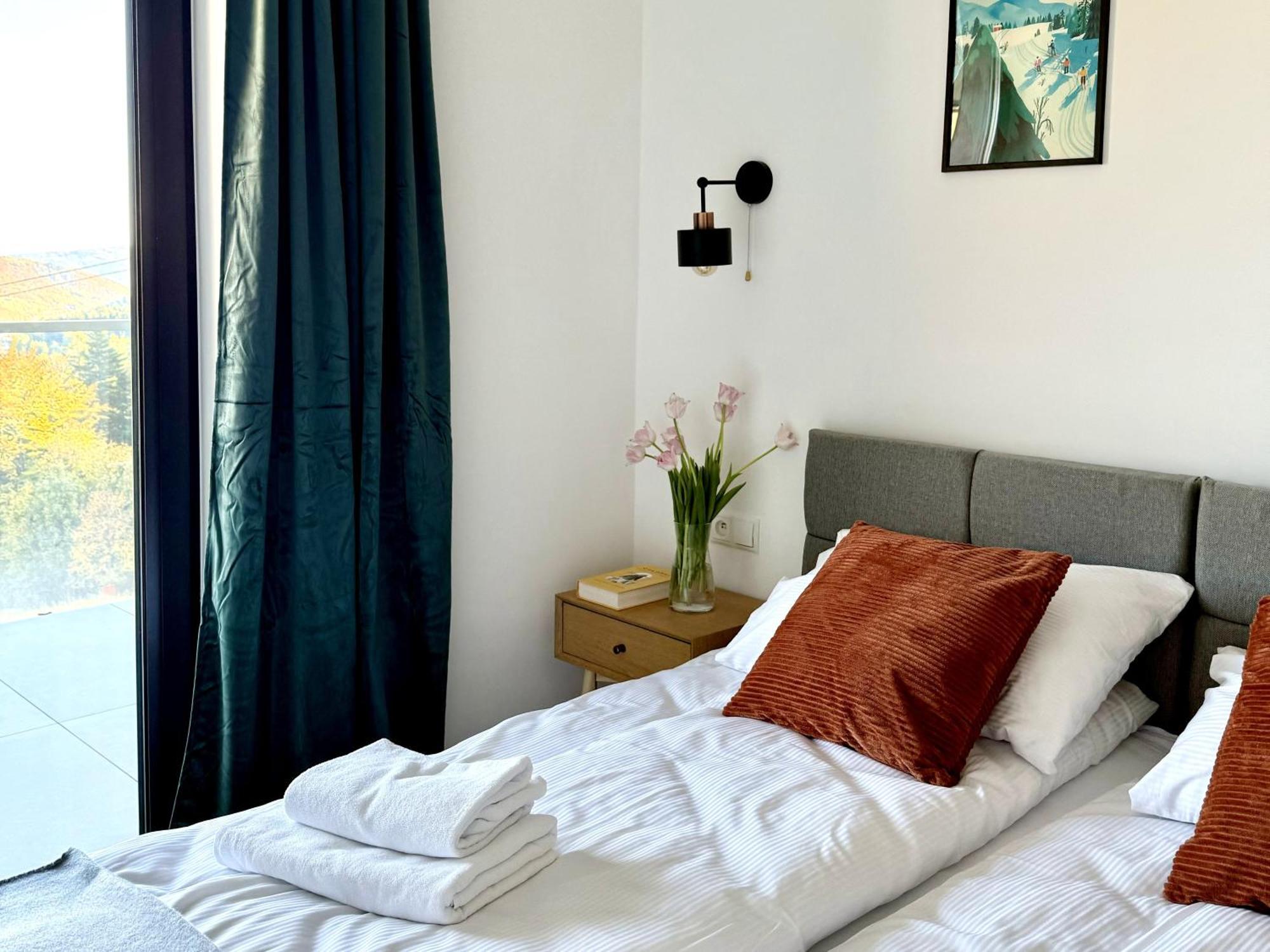 Owysoko - Apartamenty Z Widokiem 200 M Od Tras Szczyrk Mountain Resort ภายนอก รูปภาพ